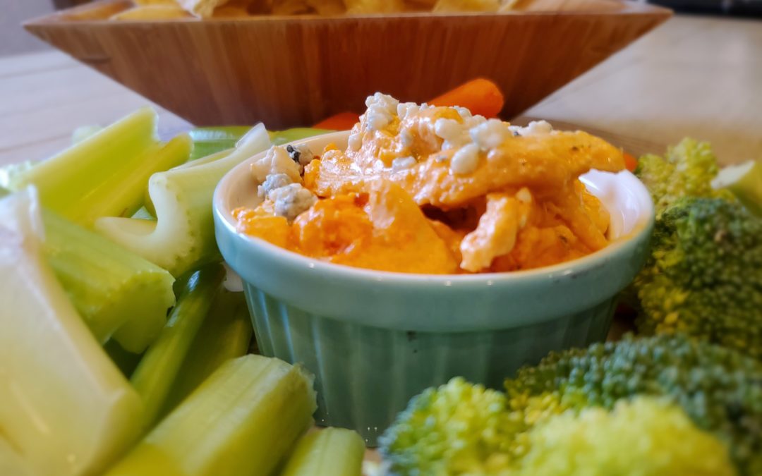 Skinny Buffalo Chicken Dip